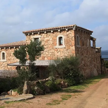 Carolina Villa